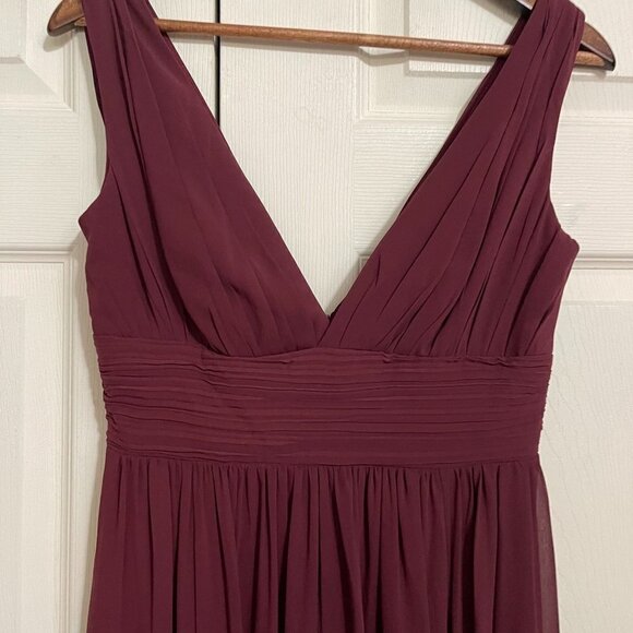 Levkoff Women's Burgundy Sangria Chiffon V-Neck A-Line Pleated Dress Gown Size 4 - Picture 5 of 10